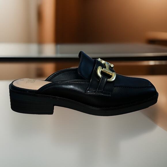 SOLD - Picture 2 of 9